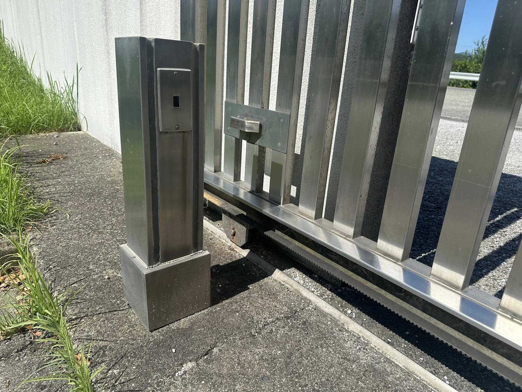 電動門扉ベルト交換